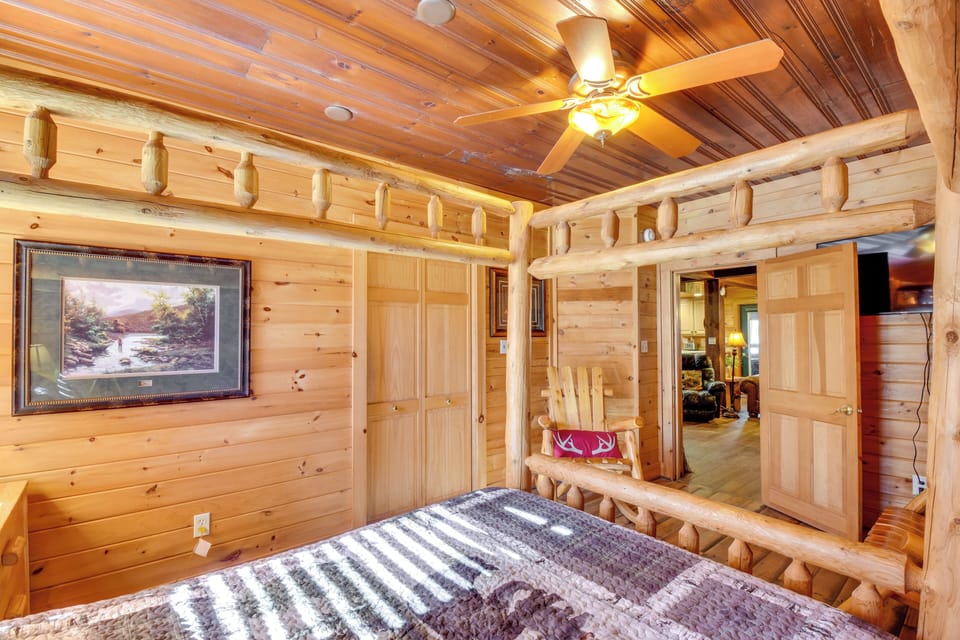 House (2 Bedrooms) | Interior