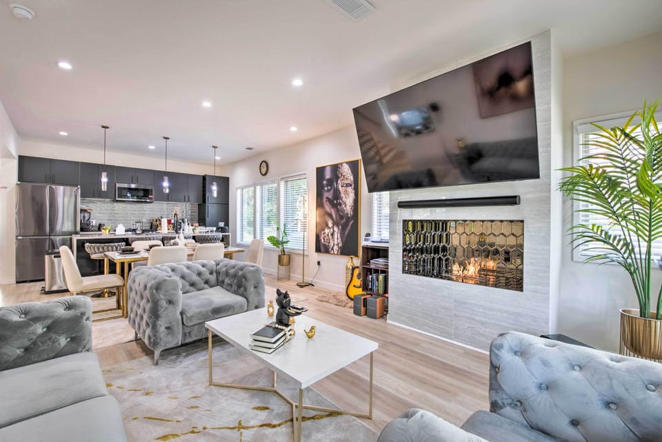 House (4 Bedrooms) | Interior
