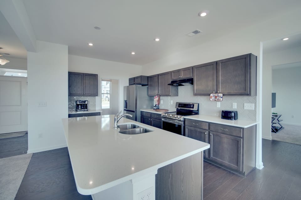 House (3 Bedrooms) | Interior
