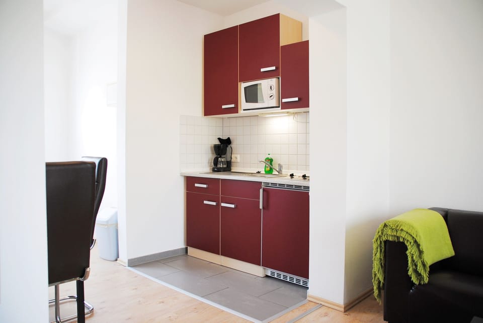 Condo, 1 Bedroom | Private kitchen | Fridge, microwave, stovetop, coffee/tea maker