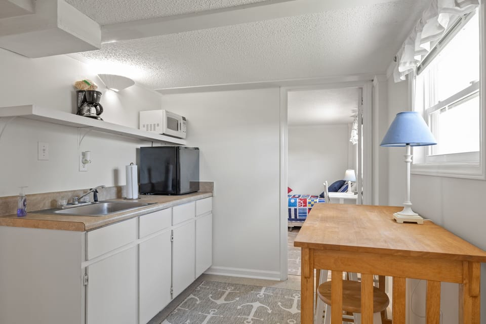 Ground Floor Kitchenette
