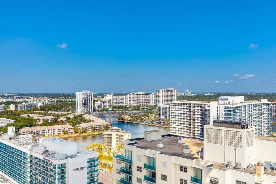 Ocean View 2 bed 17th floor Miami (1473)