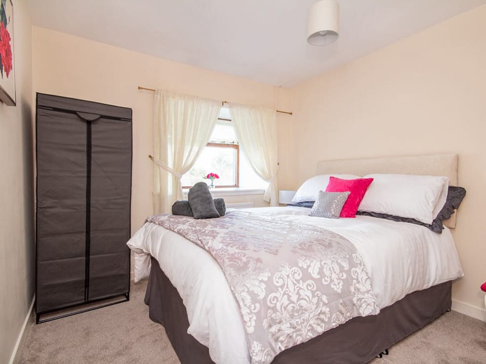 Double bedroom | Black Rock Cottage, Culbokie