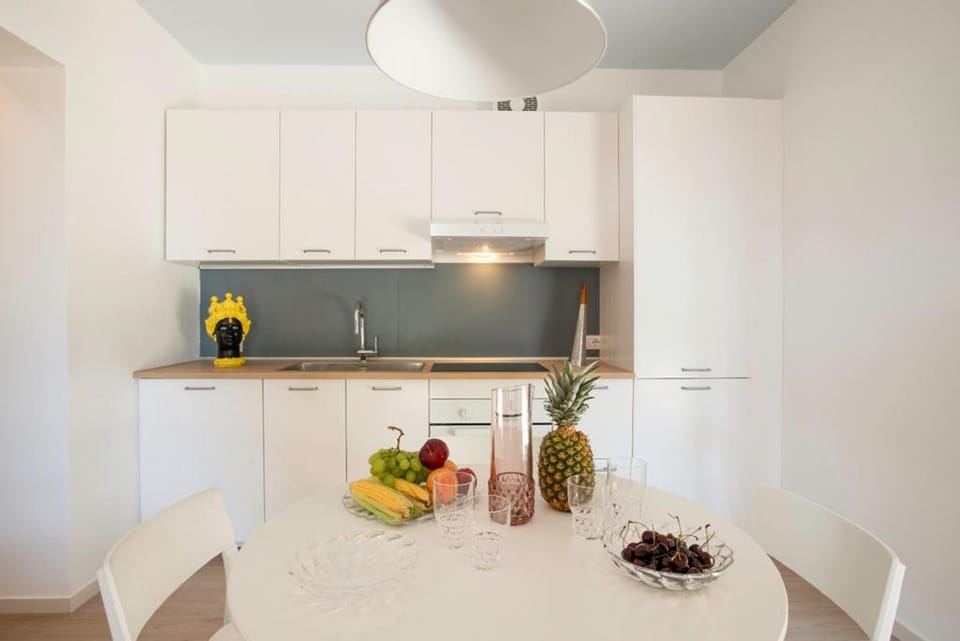 Family Suite | Dining room