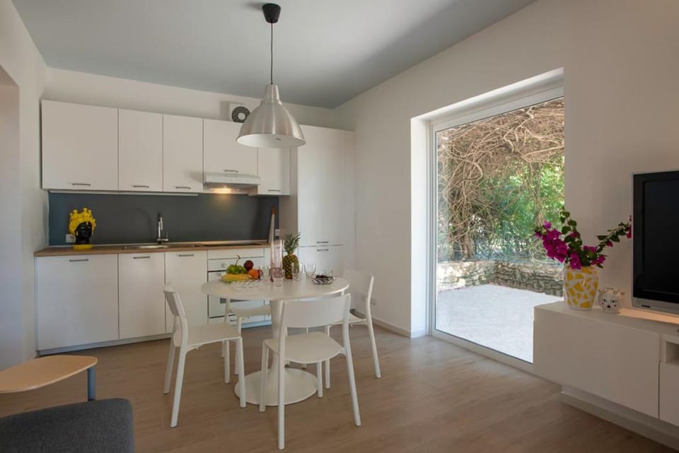 Family Suite | Private kitchen