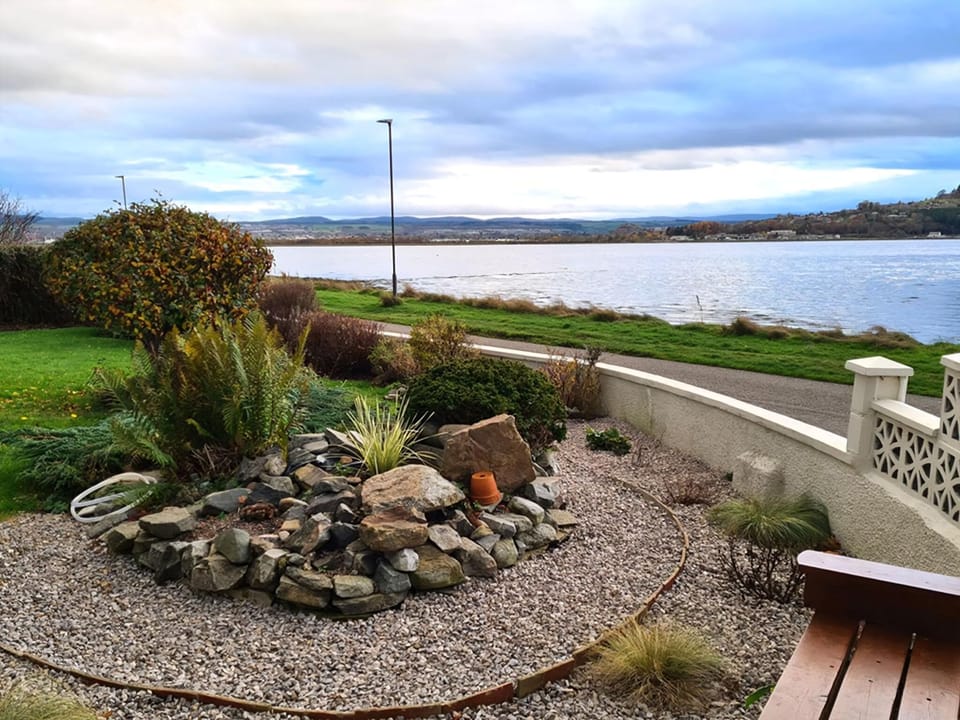 Outdoor area | Sonas House, North Kessock