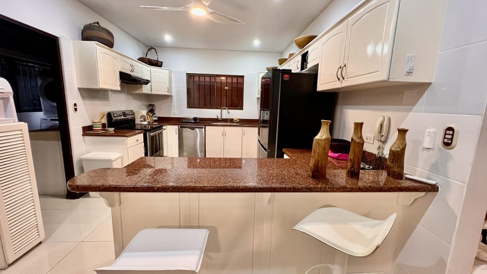Fully equipped kitchen