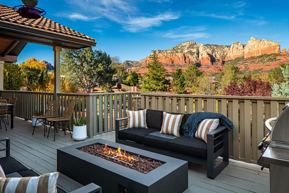 Cozy outdoor seating, gas firepit, BBQ, huge deck.
