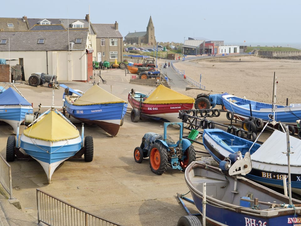 Newbiggin fishing boats and coast