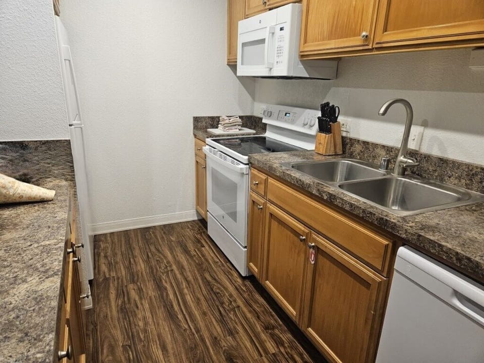 Worldmark Kapaa Shore Resort_9.jpg