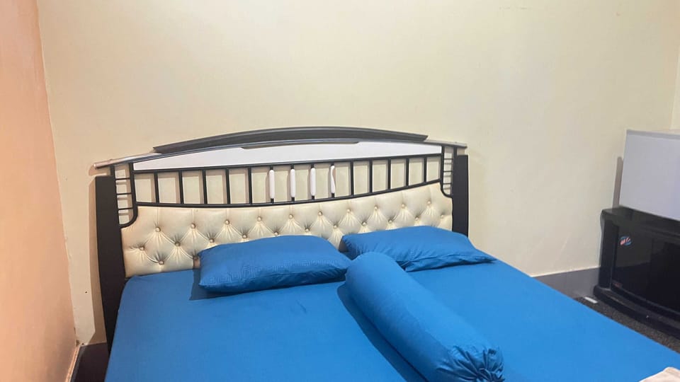 Standard Double Room | Bed sheets