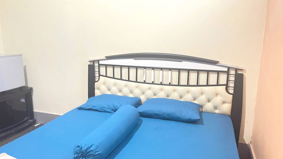 Standard Double Room | Bed sheets