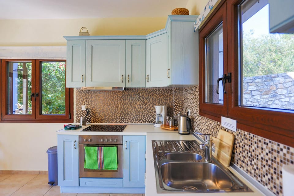 House, Smoking | 2 bedrooms