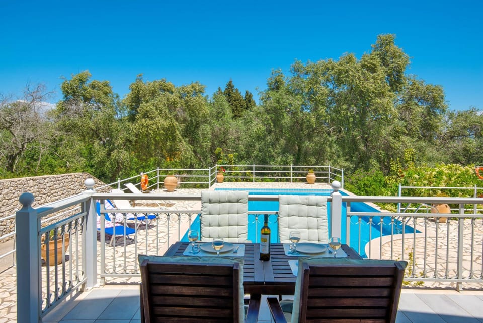 Amphitrite in Paxi With 2 Bedrooms and 2 Bathrooms Villa in Peloponnese, Western Greece and the Ionian