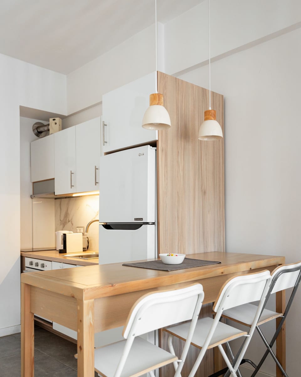 Comfort Apartment, 1 Queen Bed with Sofa bed, Balcony | Private kitchen | Full-size fridge, oven, stovetop, espresso maker