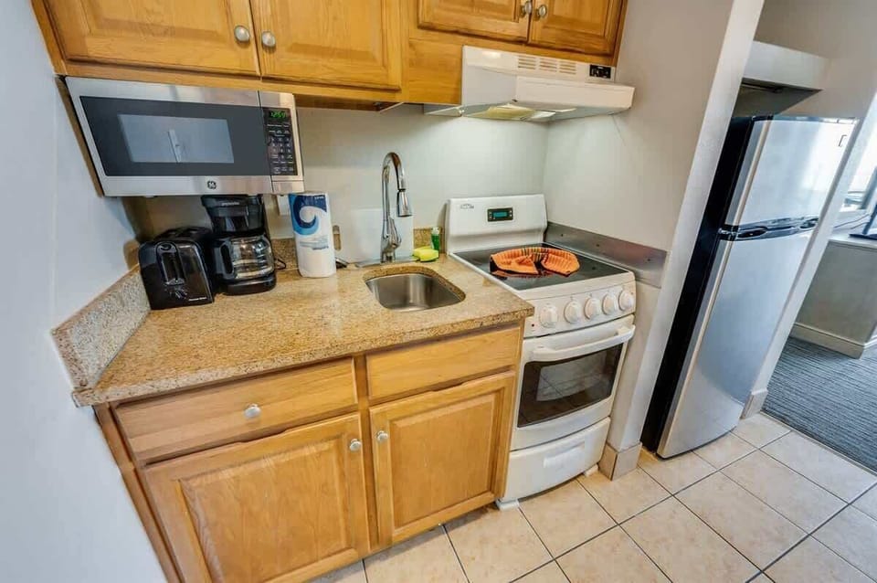 Kitchen with Modern Appliances