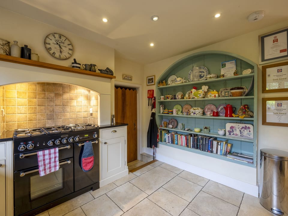 Fridge, dishwasher, electric kettle, toaster