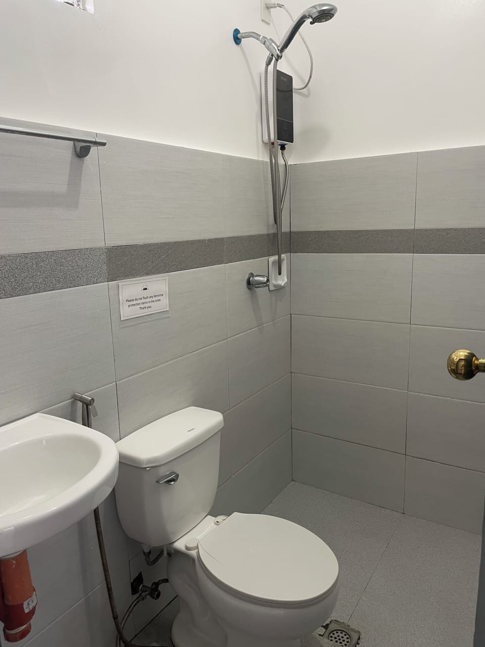 Standard Double Room, Mountain View | Bathroom | Shower, slippers, bidet, towels