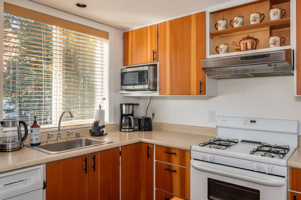 Kitchen 3