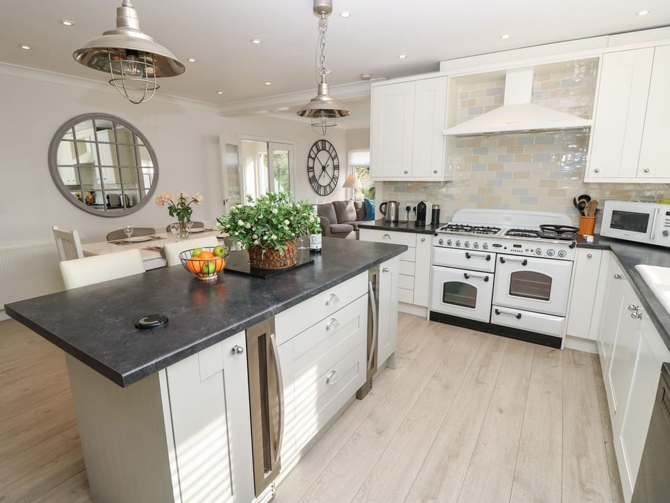 Fridge, dishwasher, electric kettle, toaster