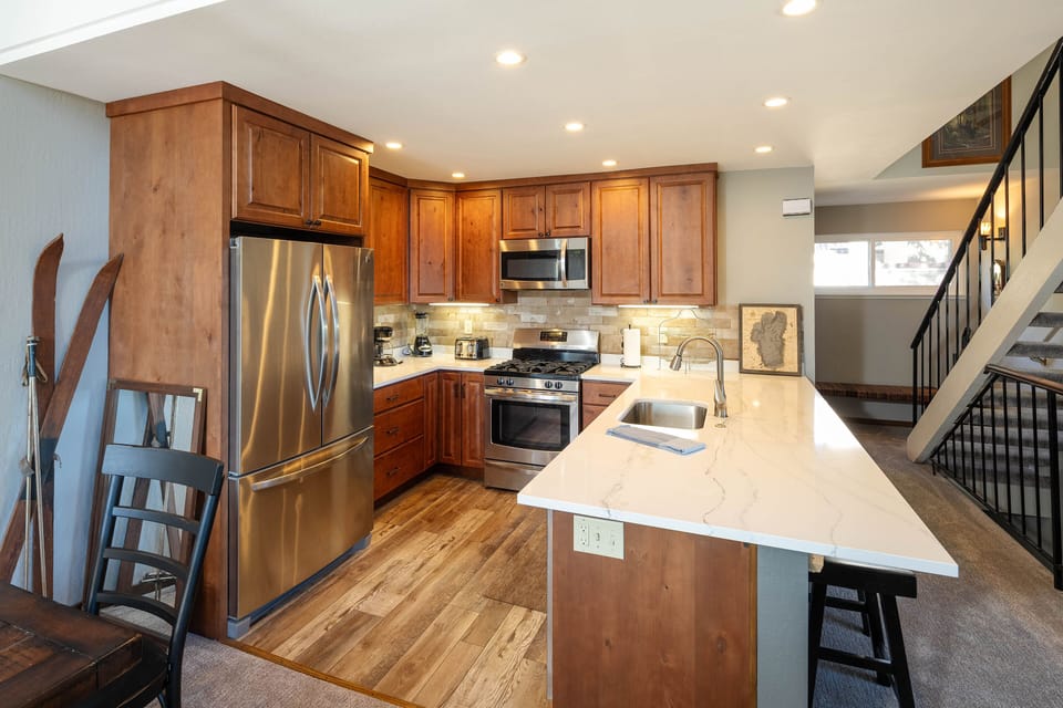 Carnelian Woods 126 Kitchen - Carnelian Woods 126 Kitchen