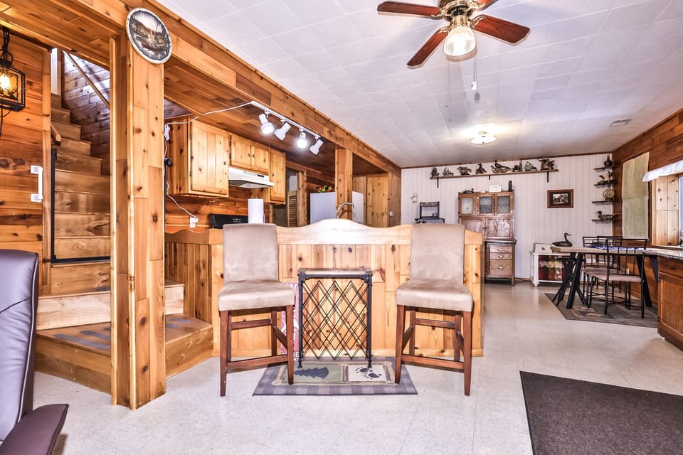 Beautiful wooden breakfast bar great for kids to eat