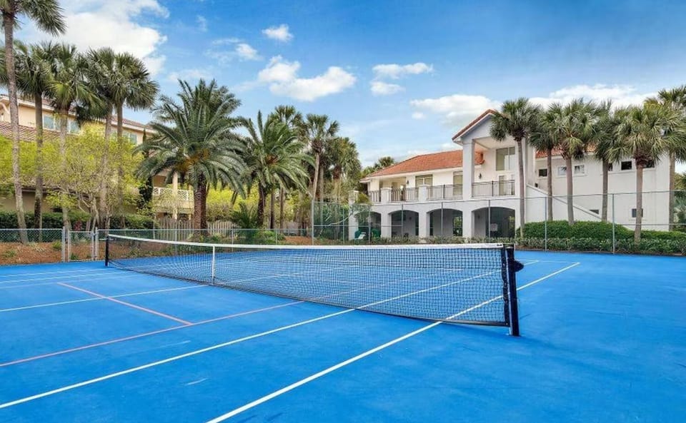 Community Tennis Court