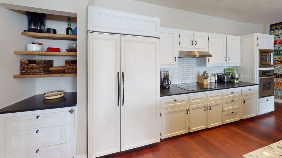 Kitchen - Fully equipped kitchen