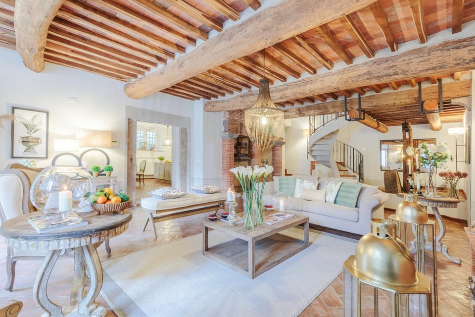 House | 6 bedrooms