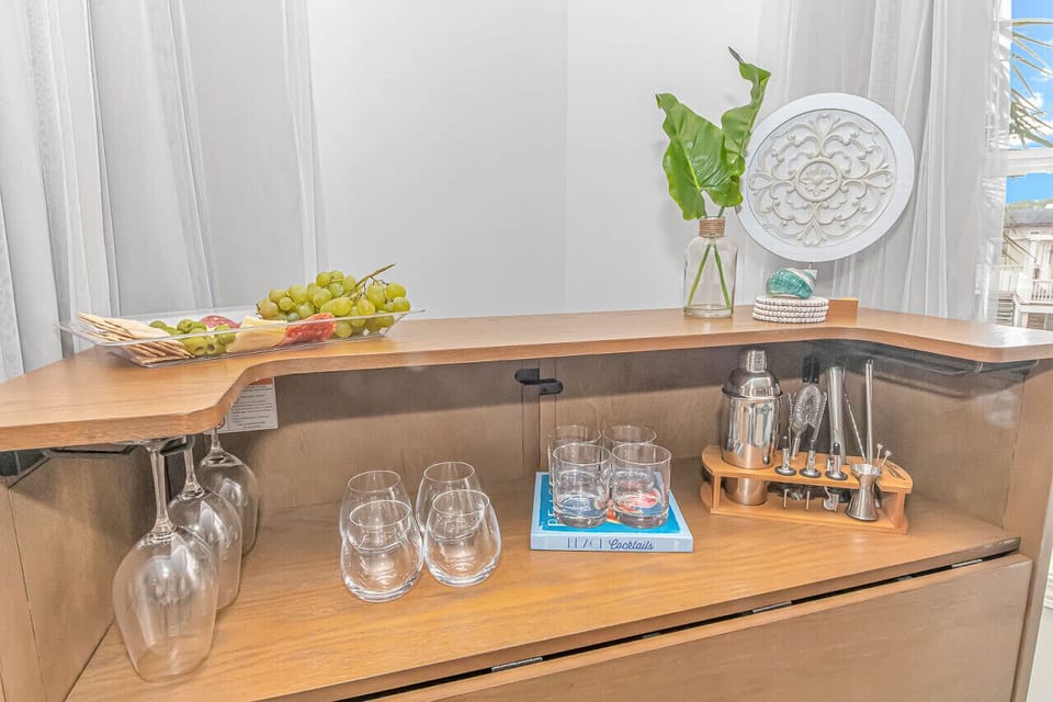 Fully furnished bar area!  All it needs is your favorite spirits.