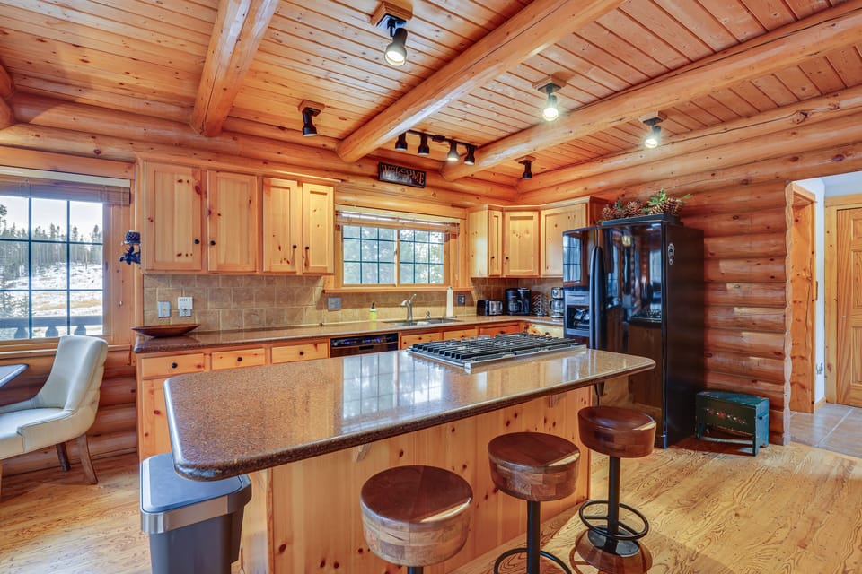 Kitchen | 1st Floor | Drip Coffee Pot | Dual Keurig | Toaster