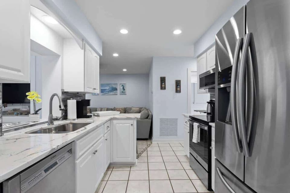 Fully Loaded Kitchen