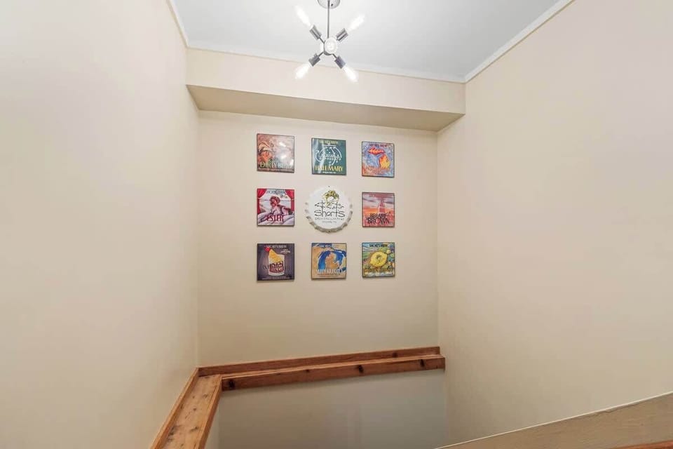 Stairs going down to lower level