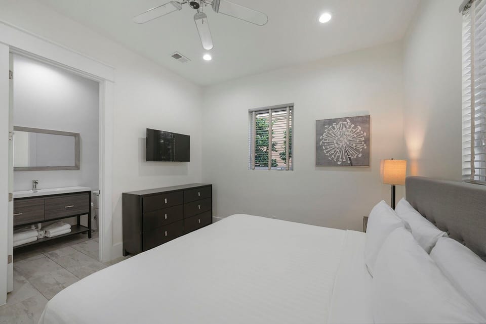 White Sands - Destiny by the Sea - Bedroom