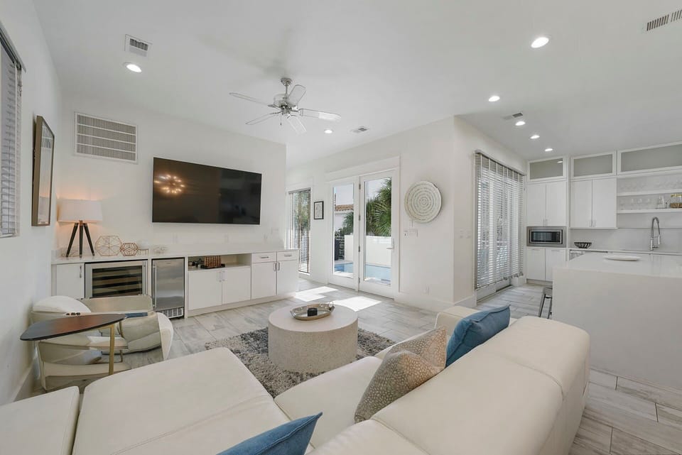 White Sands - Destiny by the Sea - Living Room