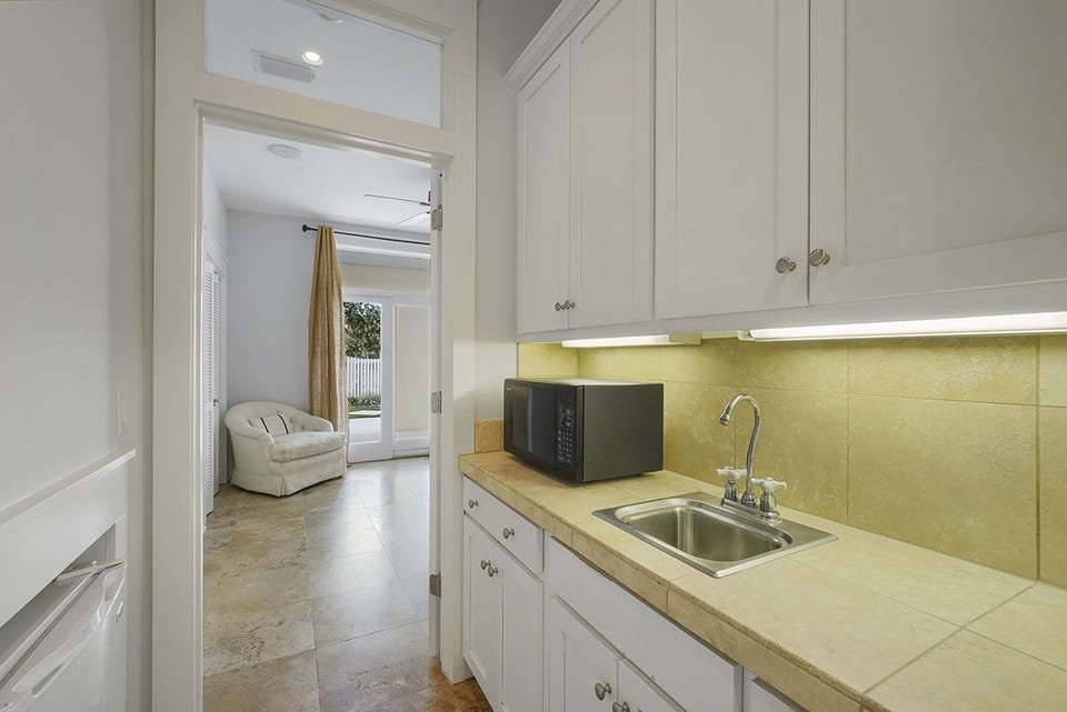 Frangista Jewel - Miramar Beach - Kitchenette