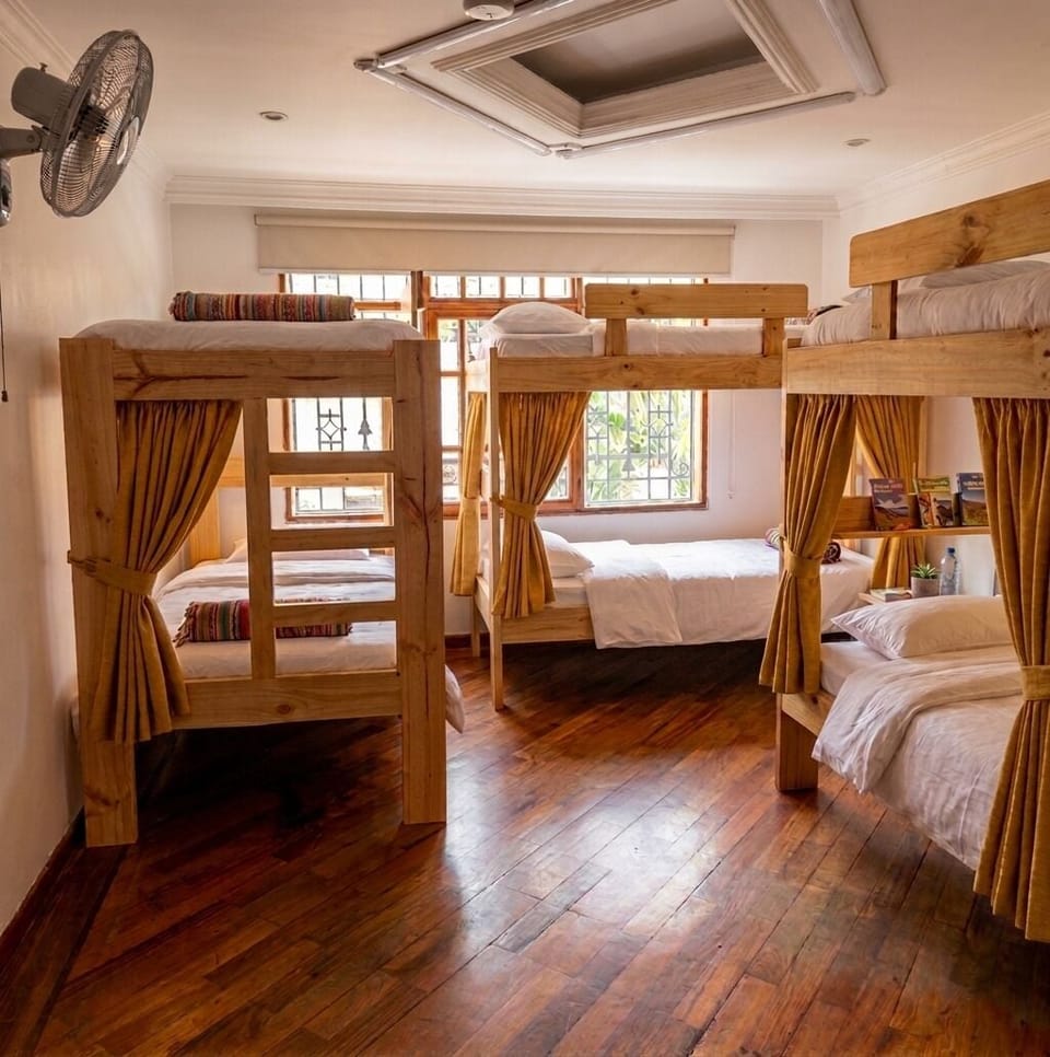 Standard Shared Dormitory | WiFi (free), bed sheets