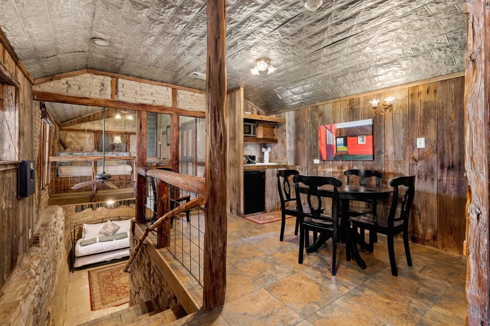 Picture a cozy setting where you and your companions can gather for a delightful meal or share moments of conversation.