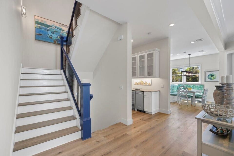 Staircase from 2nd to 3rd level