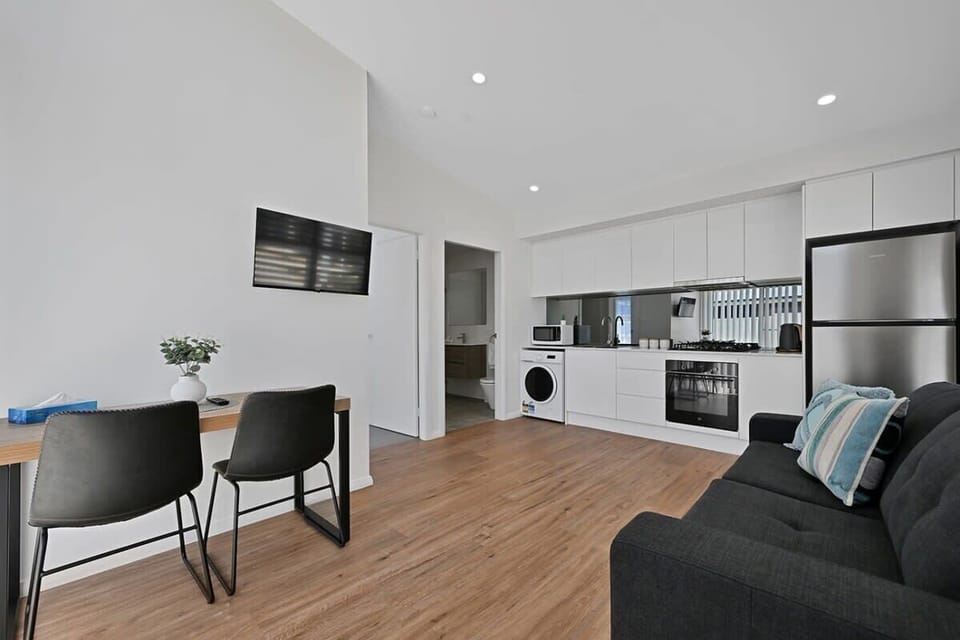 Living Area + Smart TV