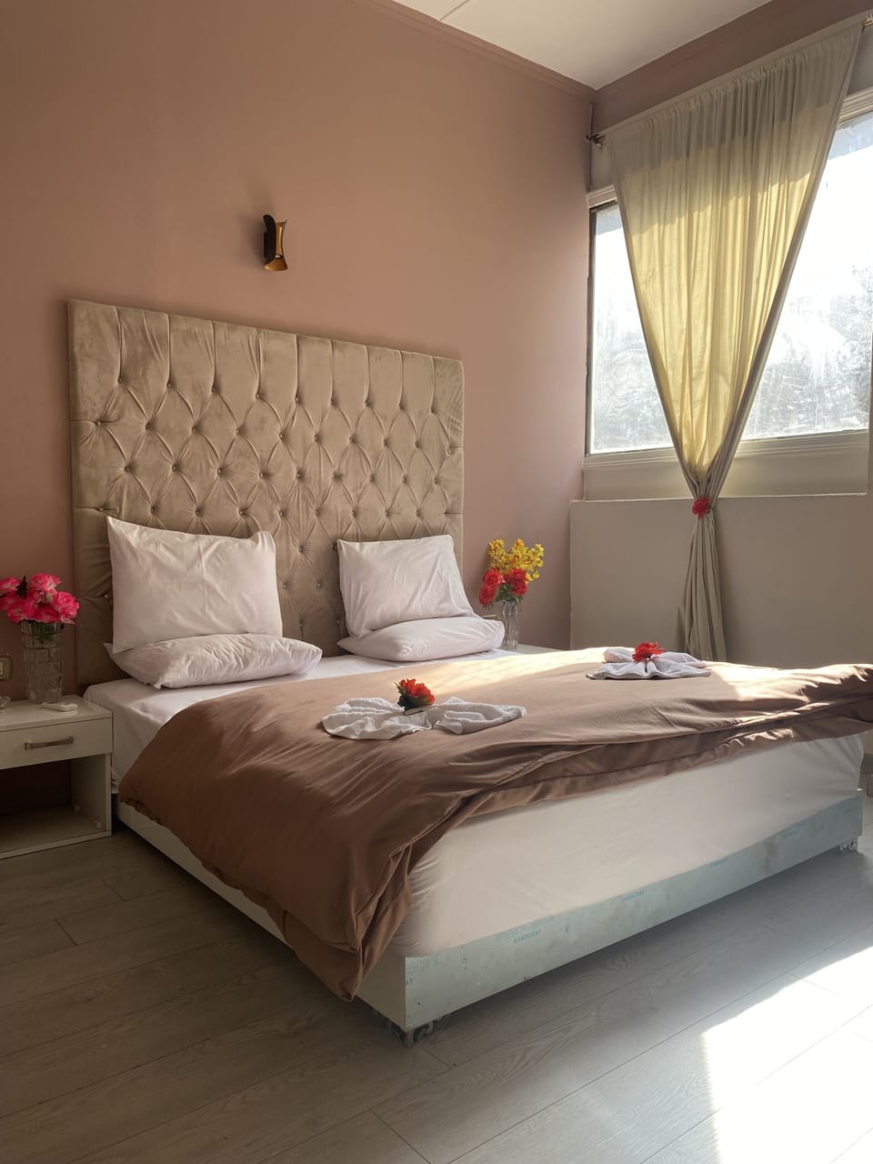 Deluxe Single Room, City View | Individually decorated, individually furnished, desk, blackout drapes