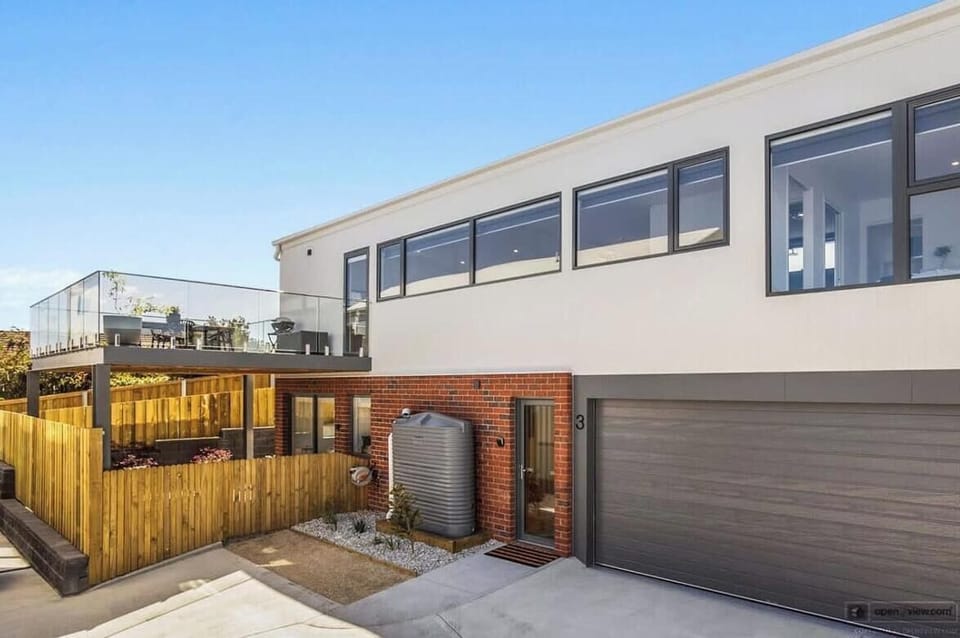 Secure Garage