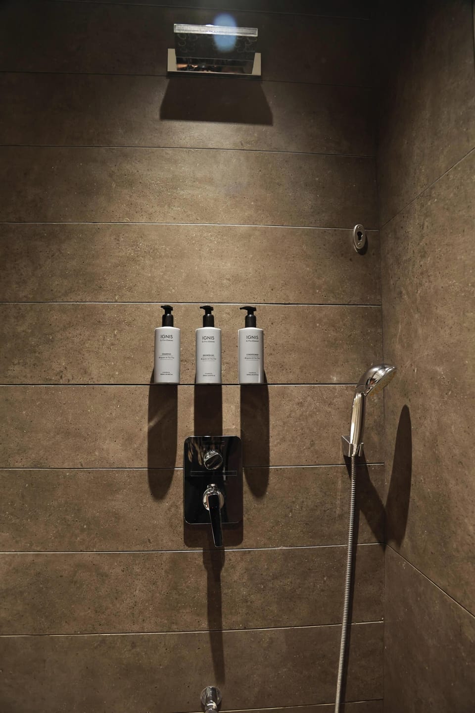 Luxury Patio Room | Bathroom | Shower, free toiletries, bidet, towels