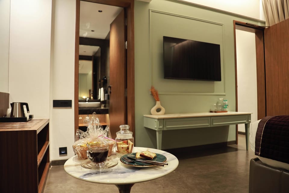 Moyrah Well Suite | Living area | LED TV