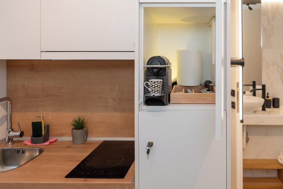 Private kitchenette