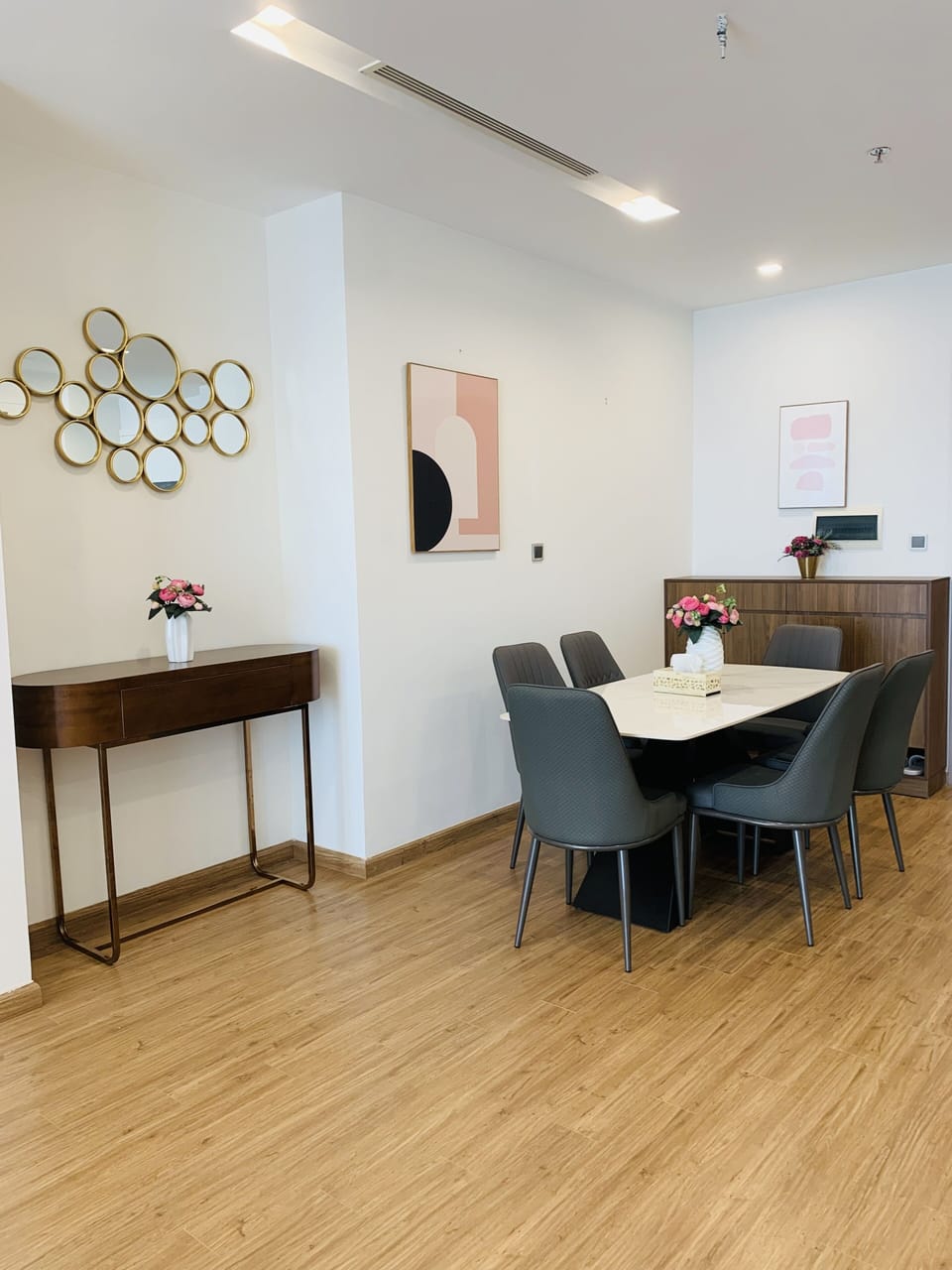 Luxury Apartment | Private kitchen | Fridge, microwave, stovetop, rice cooker