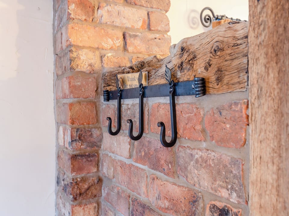 Interior | The Corn House - Morrells Wood Farm, Leighton, near Shrewsbury
