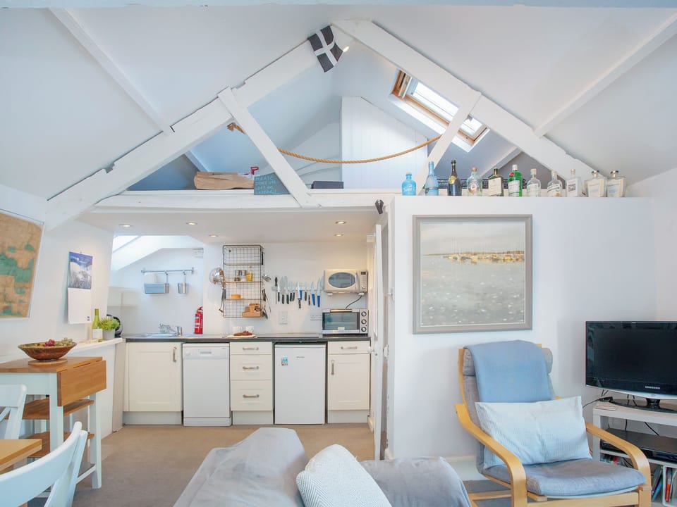 Open plan living space | The Lookout, Fowey