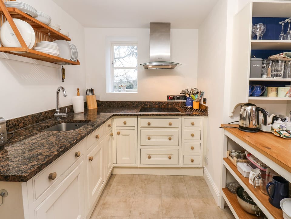 Fridge, dishwasher, electric kettle, toaster