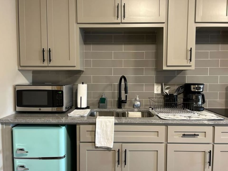 "Great place to get away to. Host was very accommodating!" -Matt (February 2025)